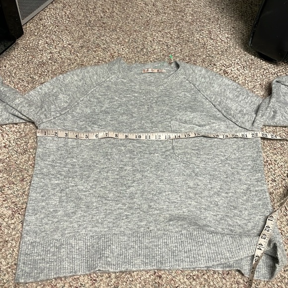 Esqualo oversized wide bell sleeve sweater - Picture 5 of 8